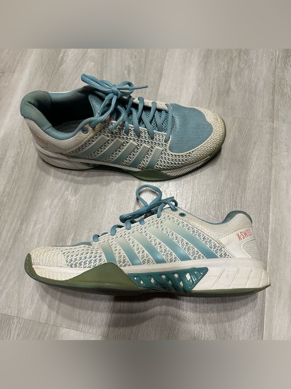 K-Swiss Express Light Pickeball Woman’s Sneakers Green Desert Flower Sz 9.5